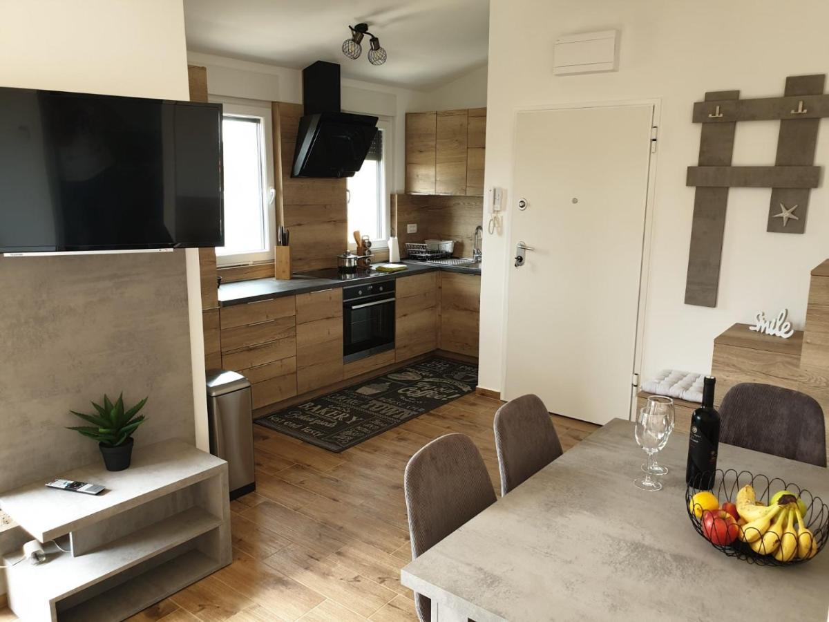 Starfish - Apartman Tisno Exterior foto